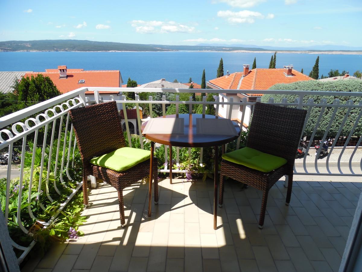 Apartments Fina Crikvenica Exterior foto